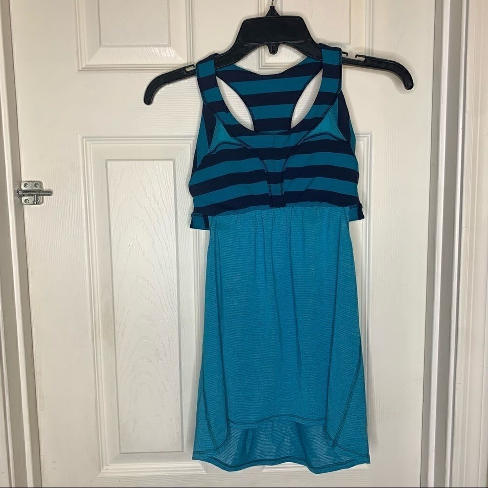 Lululemon No Limits Tank Size 6 Aqua Blue